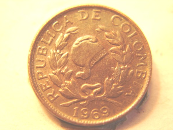 1969-Columbia--Un-Centavo--Doubled-First-9-In-Date.